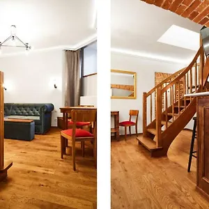 househost-apartment-ii-studencka-street.krakowhotelspoland.com/